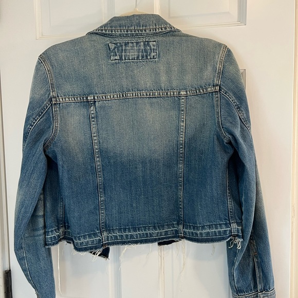 Express cropped jean jacket - Picture 2 of 3
